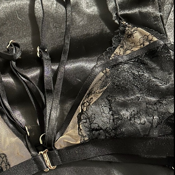 EMMA BRALETTE - Picture 11 of 11